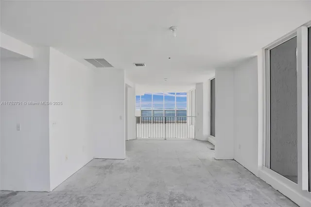 $2,650,000 | 19111 Collins Avenue, Unit PH4, Sunny Isles Beach, FL 33160