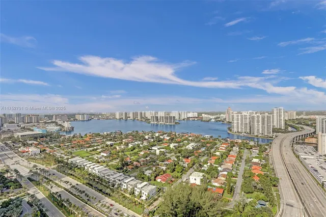 $2,650,000 | 19111 Collins Avenue, Unit PH4, Sunny Isles Beach, FL 33160