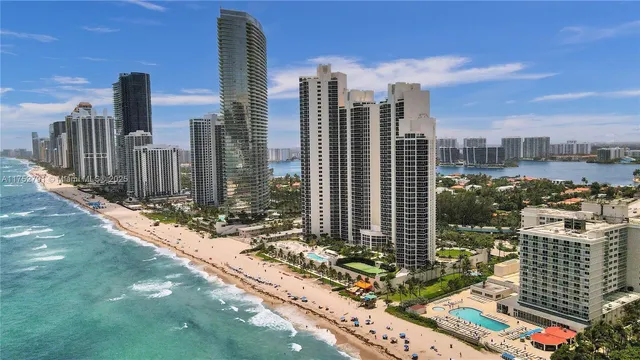 $2,650,000 | 19111 Collins Avenue, Unit PH4, Sunny Isles Beach, FL 33160