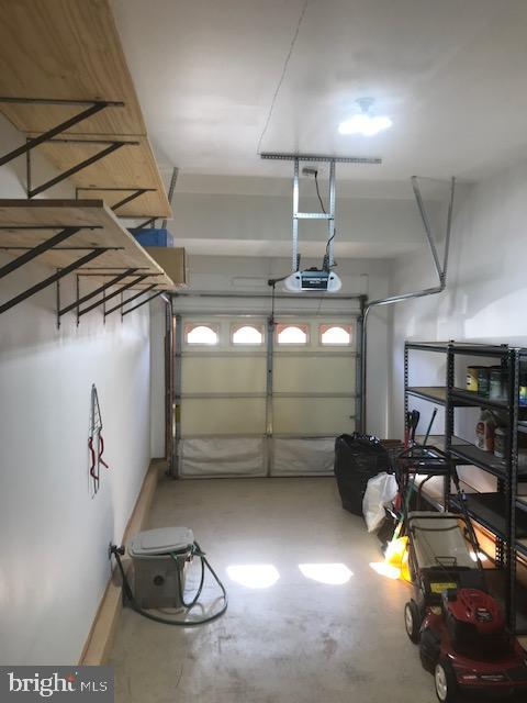 405 Byberry Road Philadelphia, PA 19116 - Photo 37 of 43 Garage