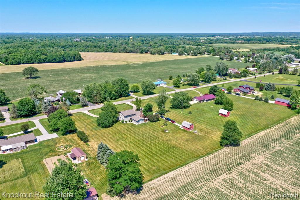 4915 Barnes Road Millington, MI 48746 - Photo 63 of 67 Gallery Image 63