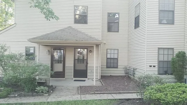 $2,100 | 71 Azalea Circle, Jackson, NJ 08527