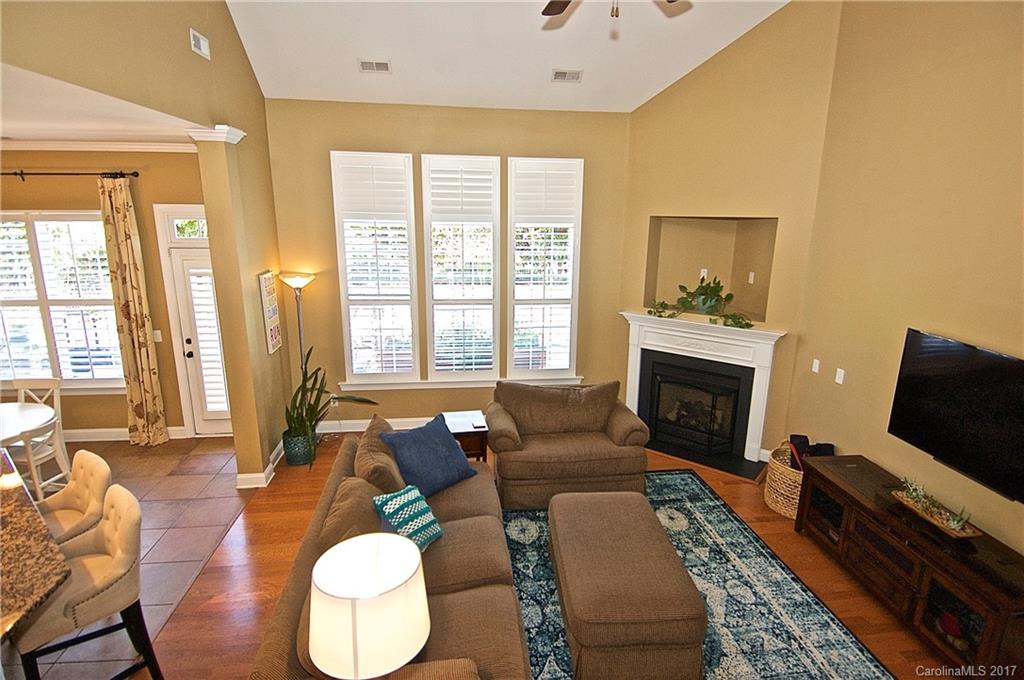 385 Miners Cove Way Fort Mill, SC 29708 - Photo 10 of 20