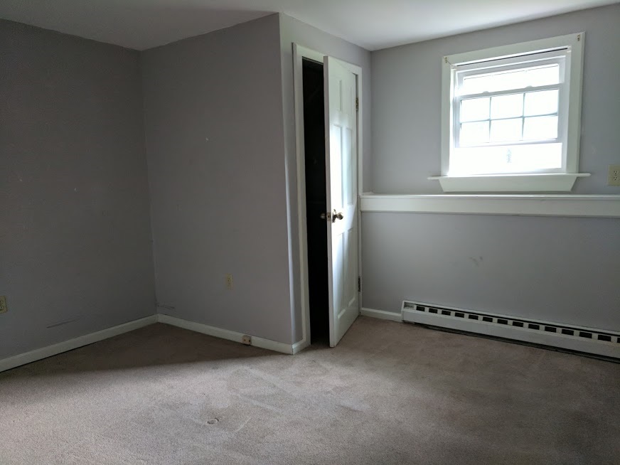 77 Drew Road, Unit LEFT Derry, NH 03038 - Photo 4 of 17