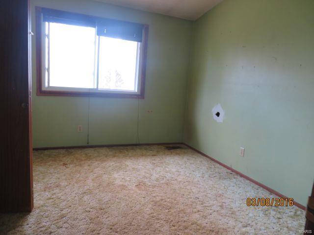 7135 Ehrhardt Road Payson, IL 62360 - Photo 13 of 16 Gallery Image 13