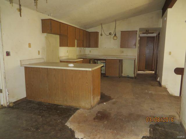 7135 Ehrhardt Road Payson, IL 62360 - Photo 5 of 16 Gallery Image 5