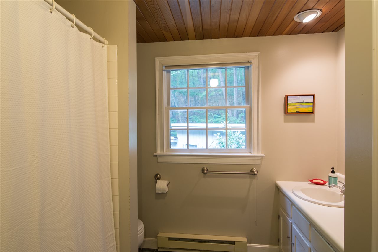 102 Ridge Lane Hopkinton, NH 03229 - Photo 12 of 22
