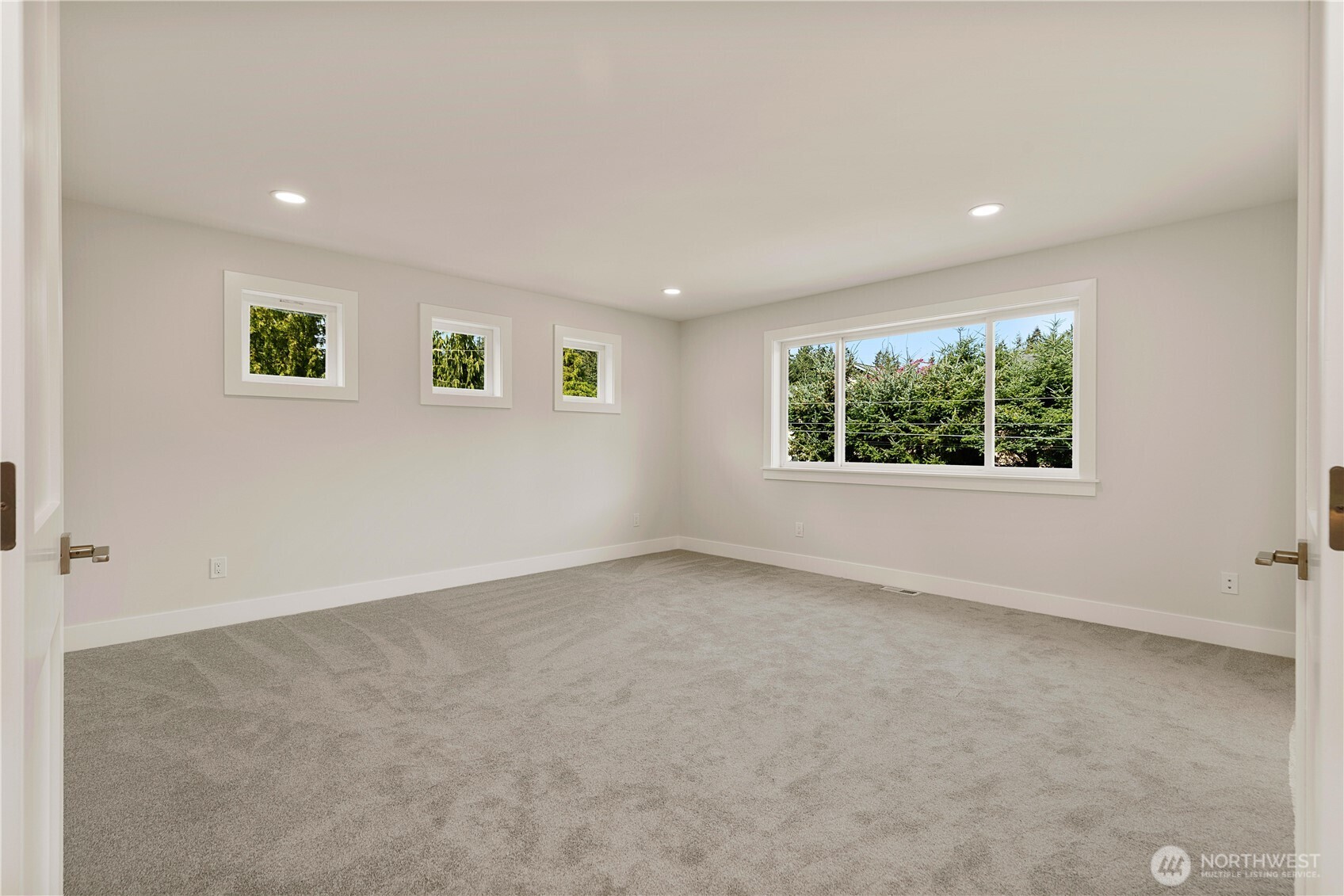 15518 56th Avenue West Edmonds, WA 98026 - Photo 20 of 40