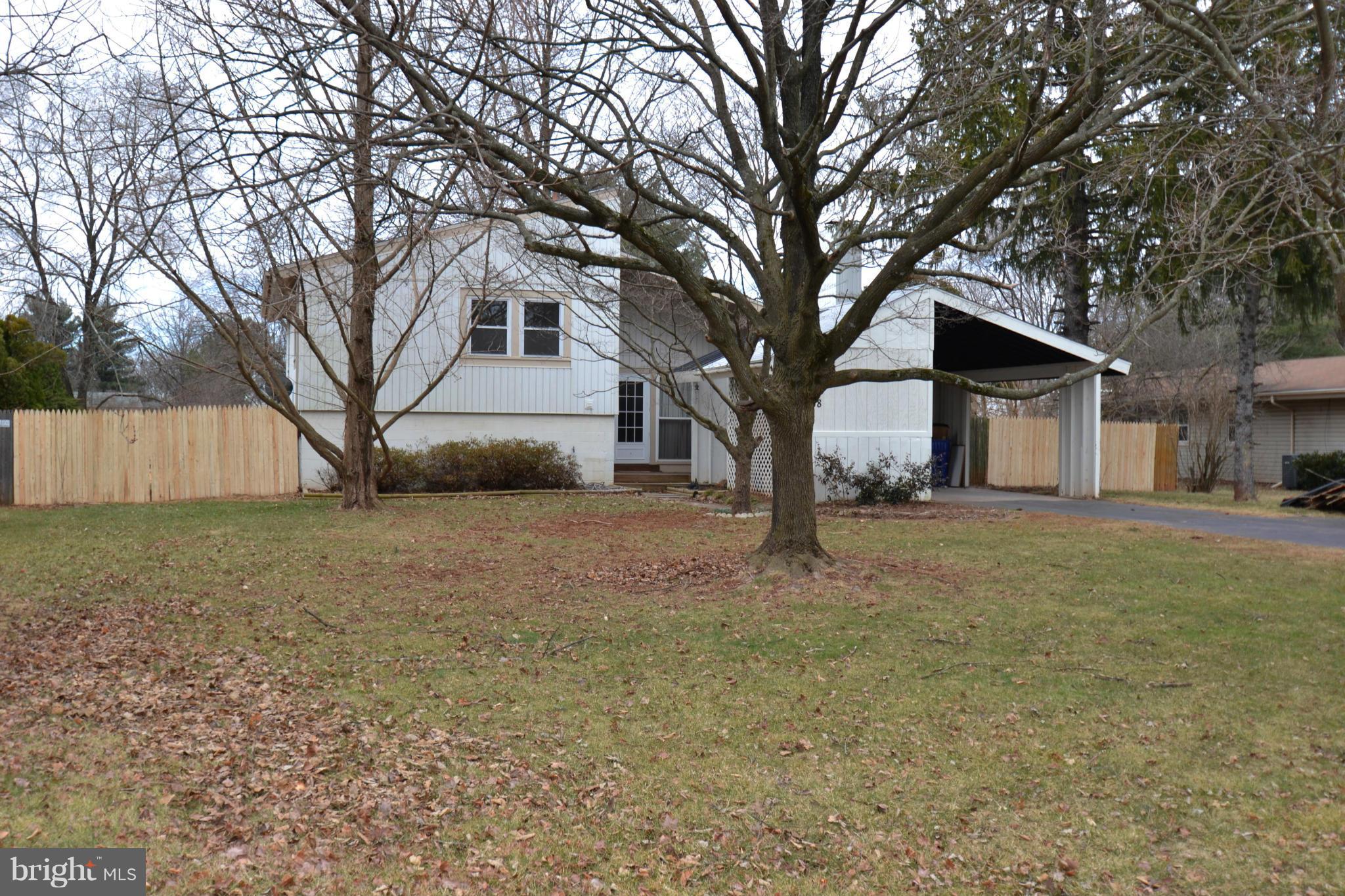 17408 Collier Way Poolesville, MD 20837 - Photo 1 of 27 Exterior (Front)