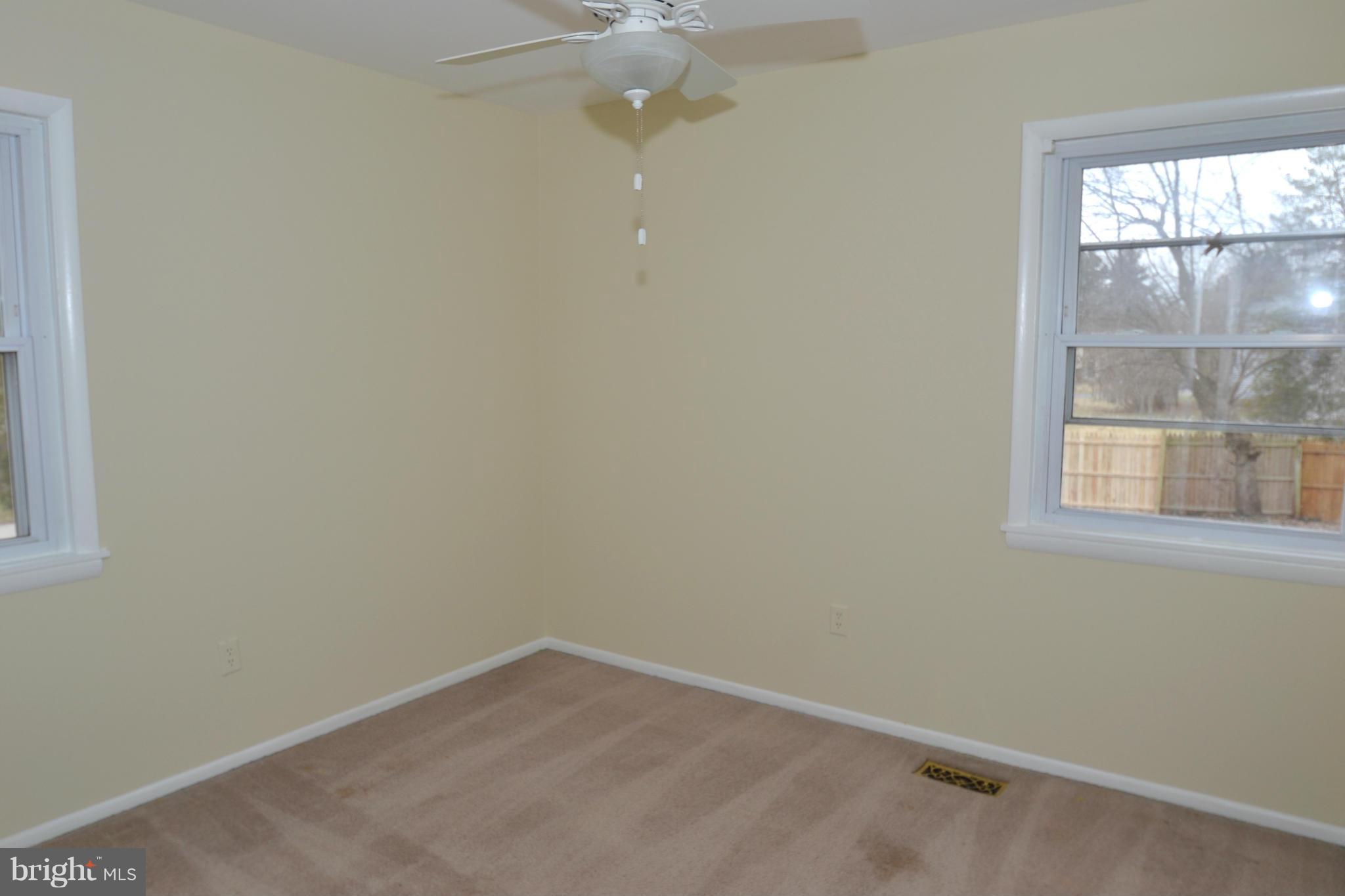 17408 Collier Way Poolesville, MD 20837 - Photo 18 of 27 Bedroom