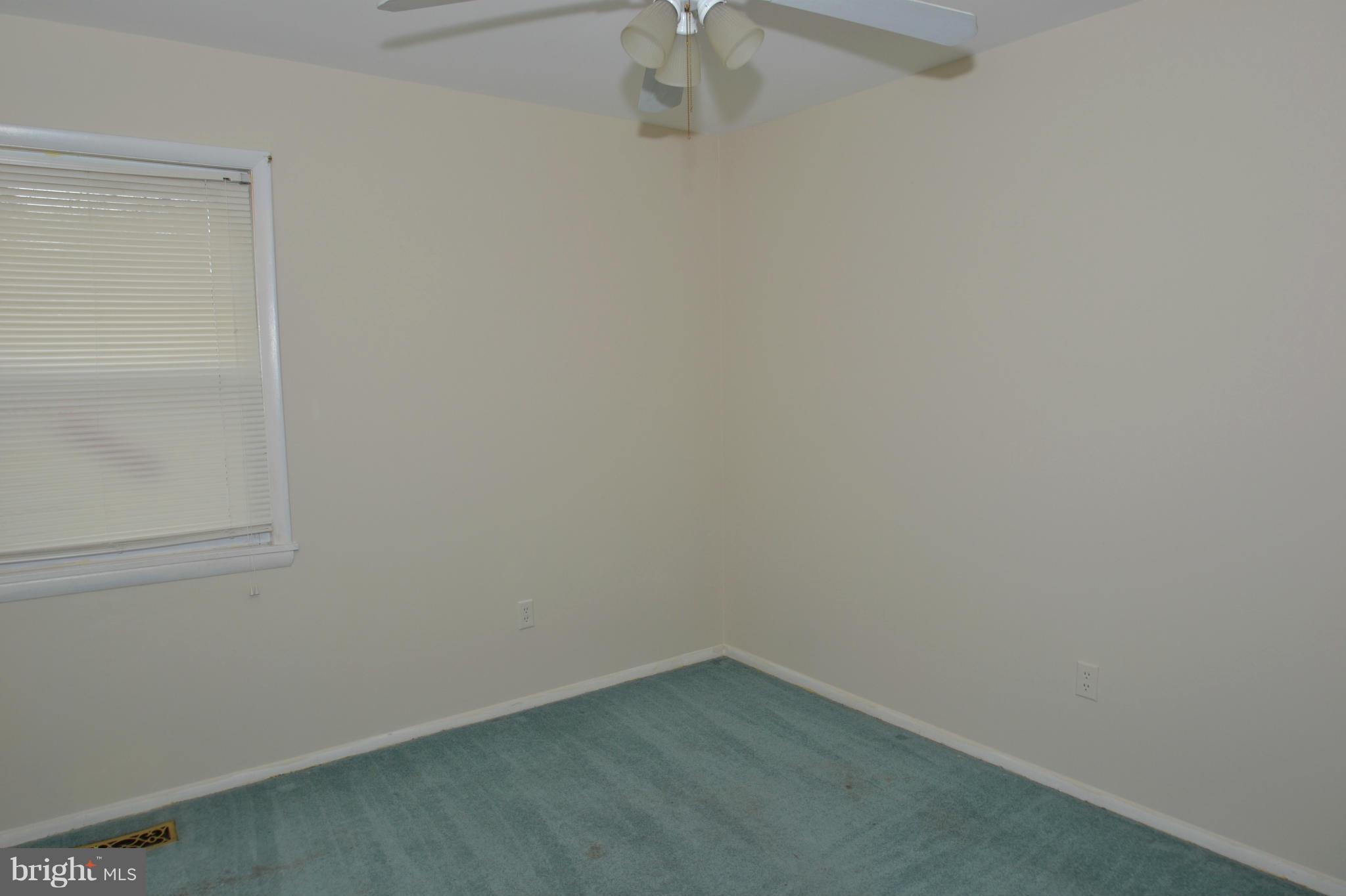 17408 Collier Way Poolesville, MD 20837 - Photo 19 of 27 Bedroom