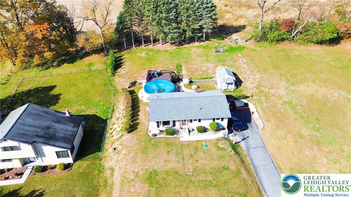 6860 Mill Creek Road Slatington, PA 18080 - Photo 8 of 41 Gallery Image 8