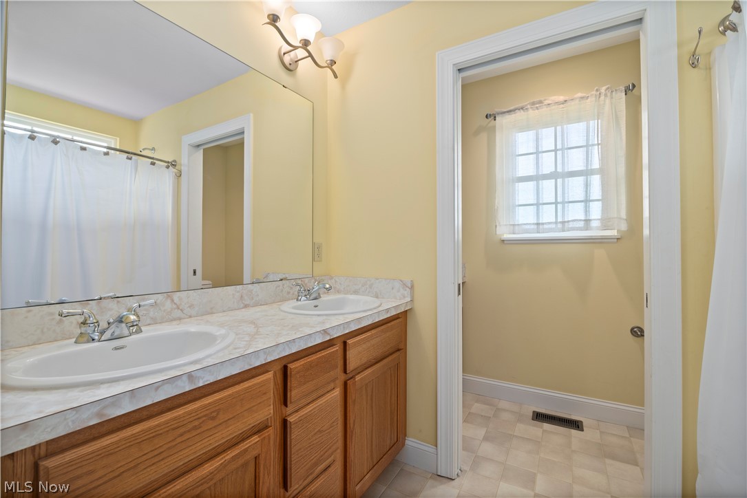 14617 Kneisel Road Vermilion, OH 44089 - Photo 33 of 46