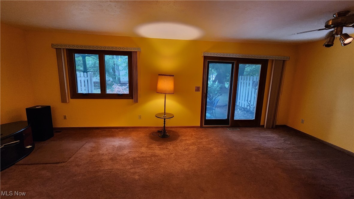 15446 Roxboro Drive Cleveland, OH 44130 - Photo 7 of 20 View of living room formal dining space/flex space