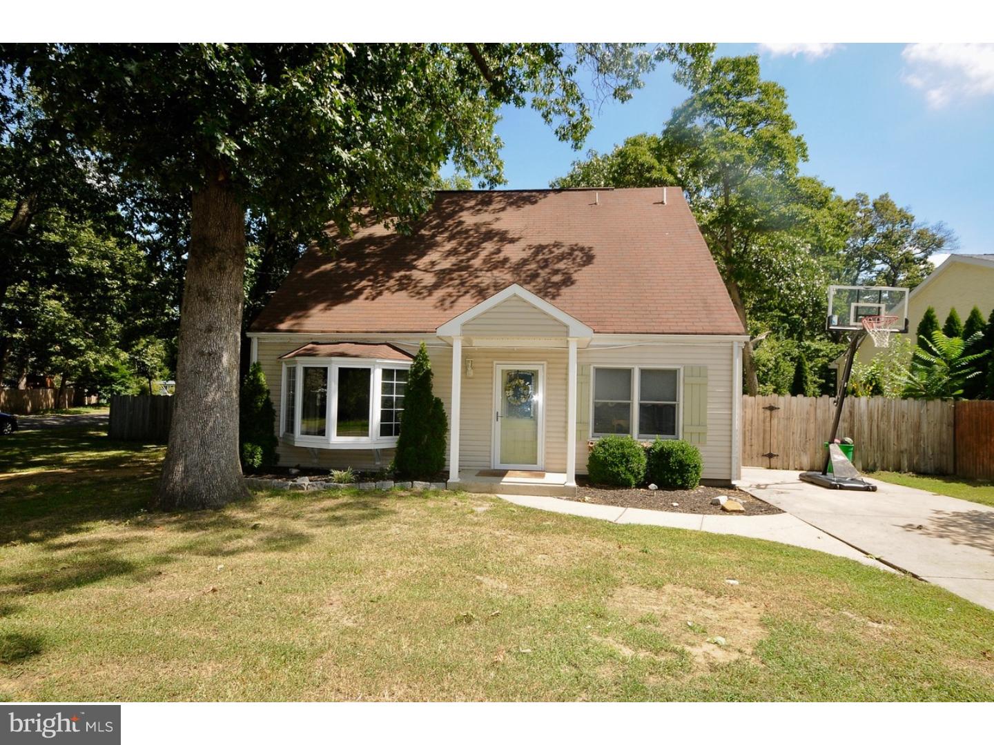 323 Larch Road Mount Laurel, NJ 08054 - Photo 1 of 25