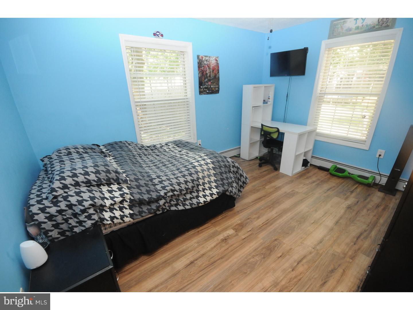 323 Larch Road Mount Laurel, NJ 08054 - Photo 11 of 25