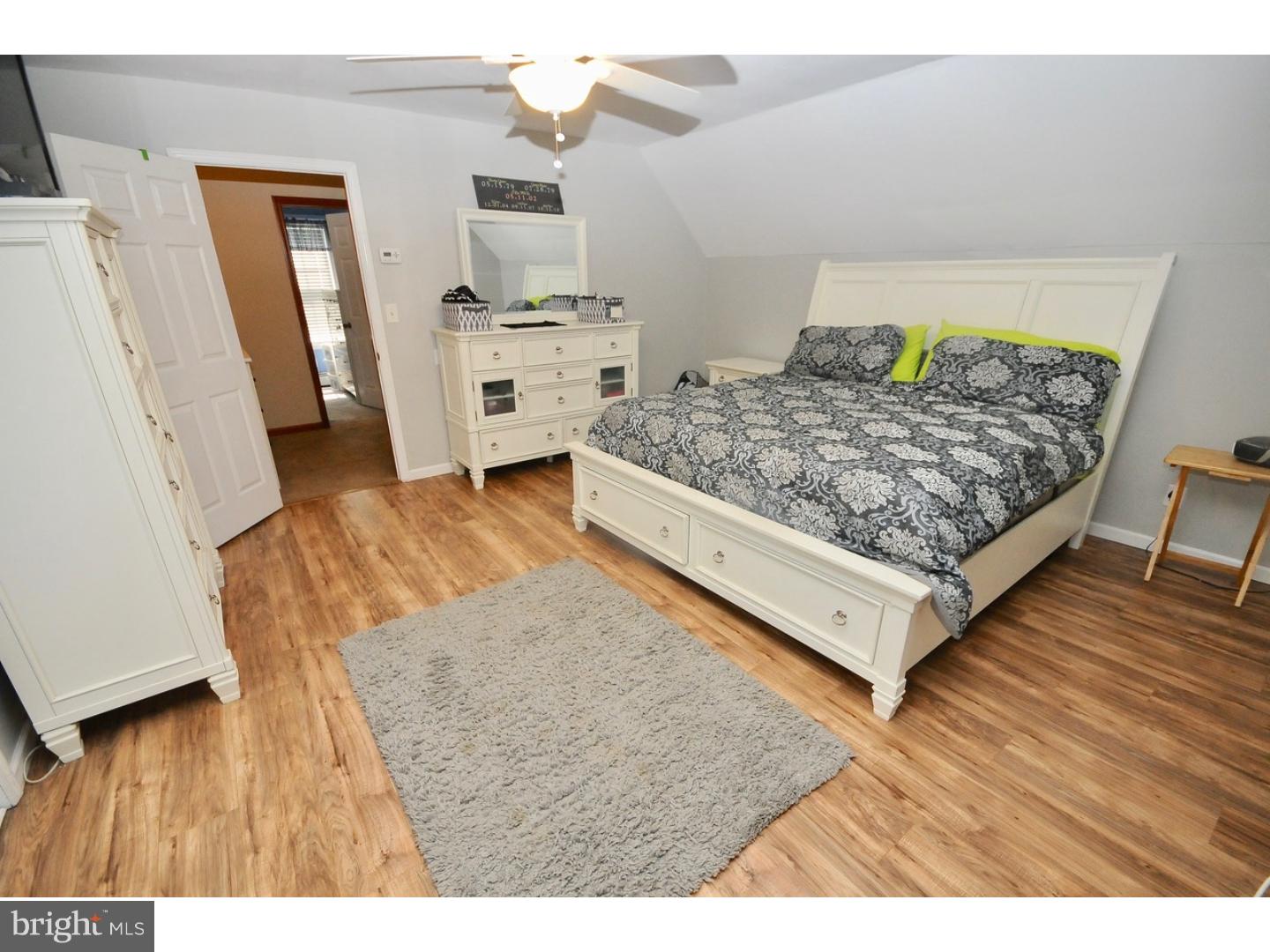 323 Larch Road Mount Laurel, NJ 08054 - Photo 15 of 25