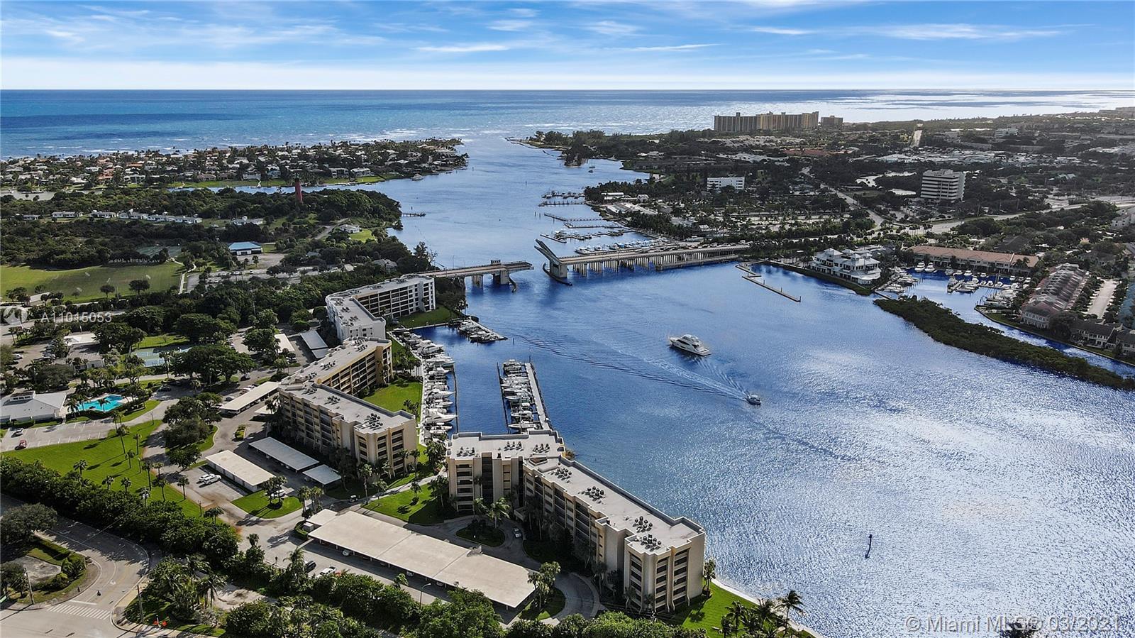 1542 Jupiter Cove Drive, Unit 406 Jupiter, FL 33469 - Photo 3 of 35