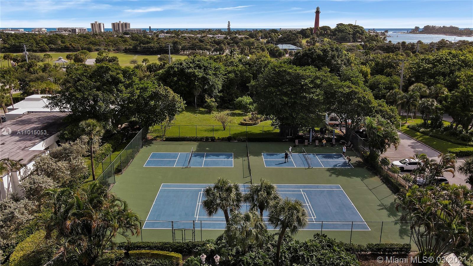 1542 Jupiter Cove Drive, Unit 406 Jupiter, FL 33469 - Photo 28 of 35