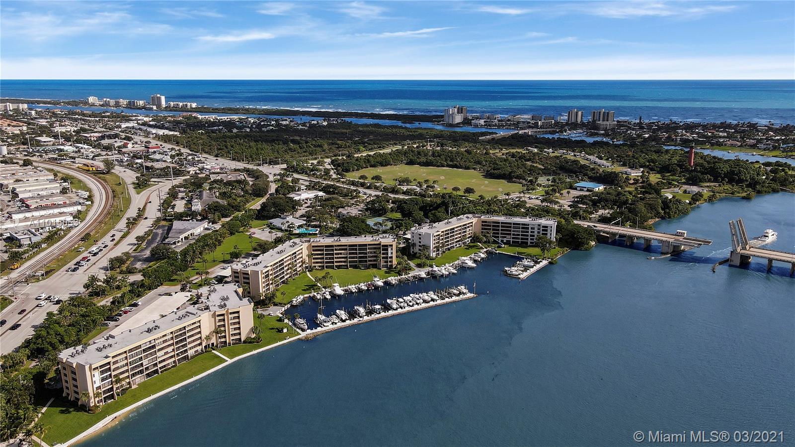 1542 Jupiter Cove Drive, Unit 406 Jupiter, FL 33469 - Photo 30 of 35