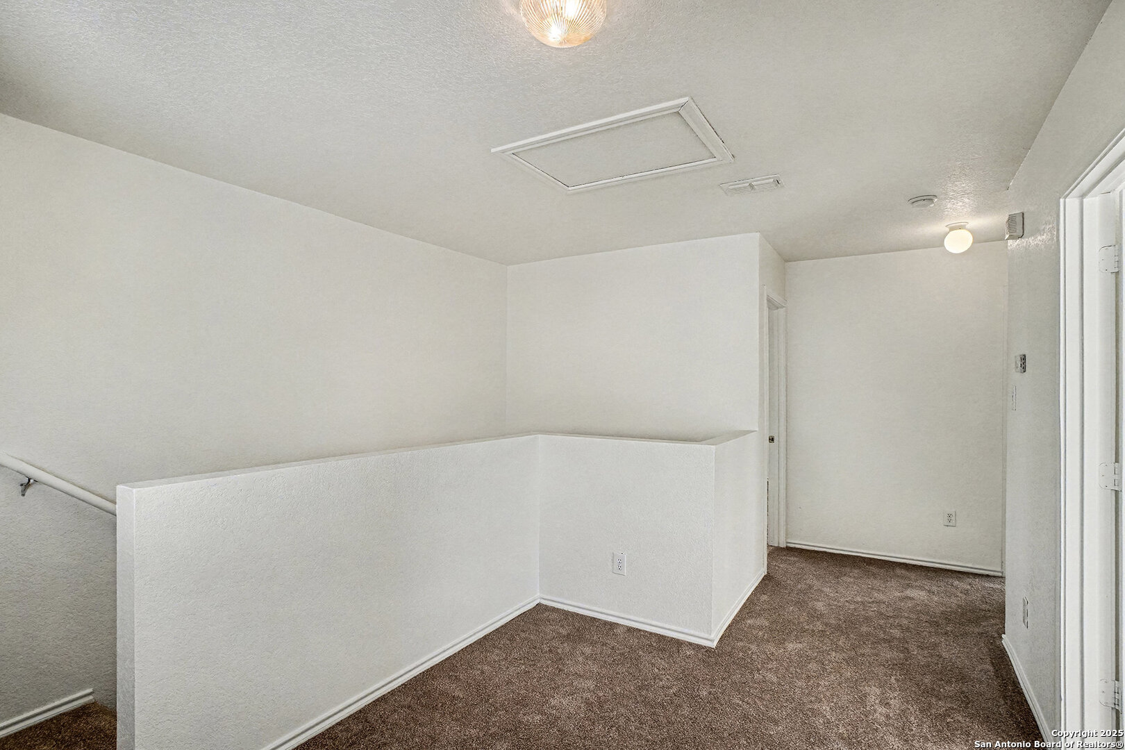 4602 Rothberger Way San Antonio, TX 78244 - Photo 9 of 16