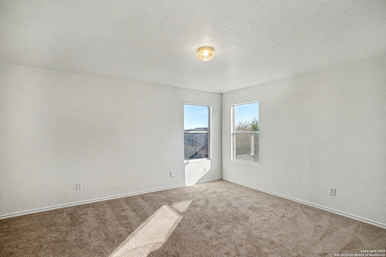 4602 Rothberger Way San Antonio, TX 78244 - Photo 10 of 16