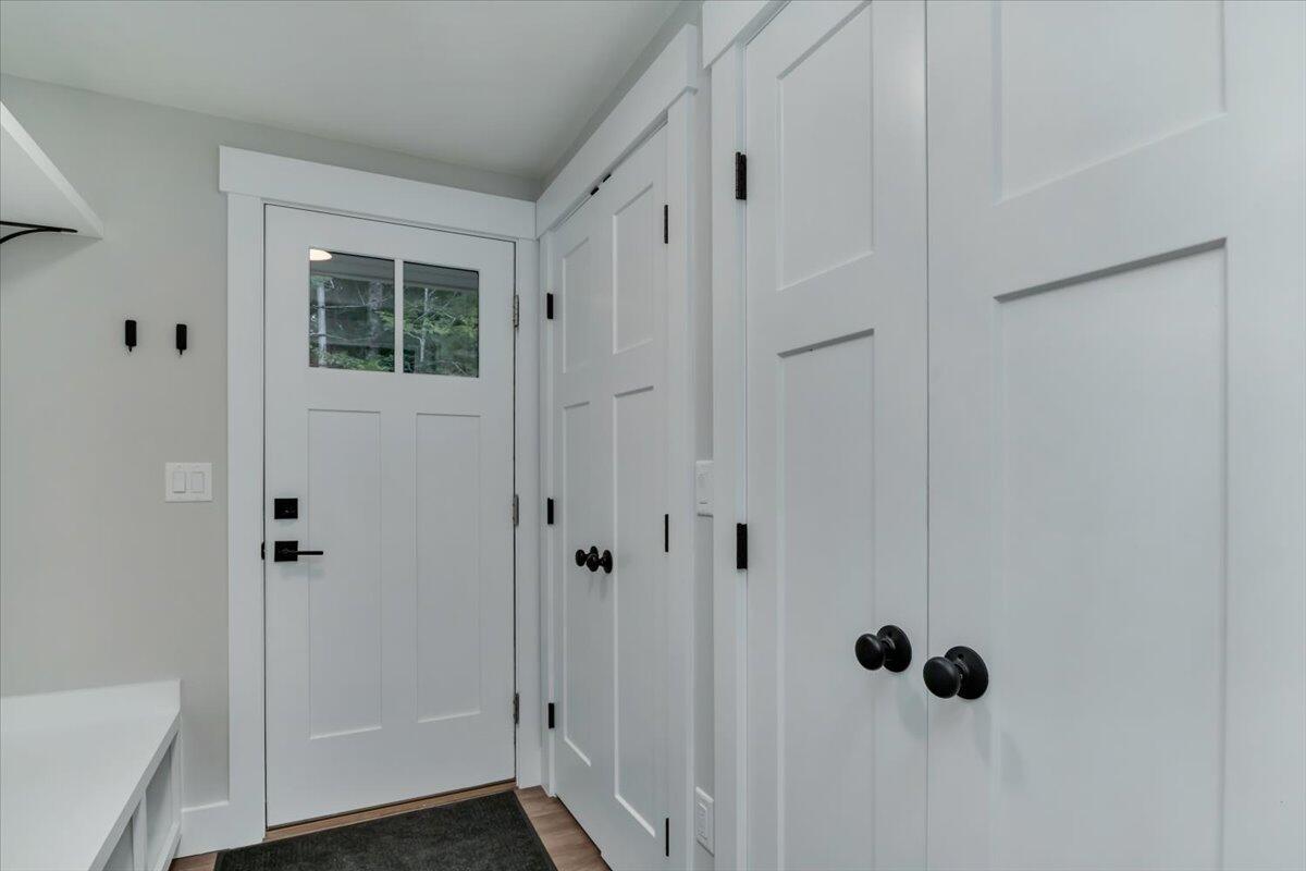 14 Valley Brook Road Centerville, MA 02632 - Photo 34 of 47 a bathroom with a shower