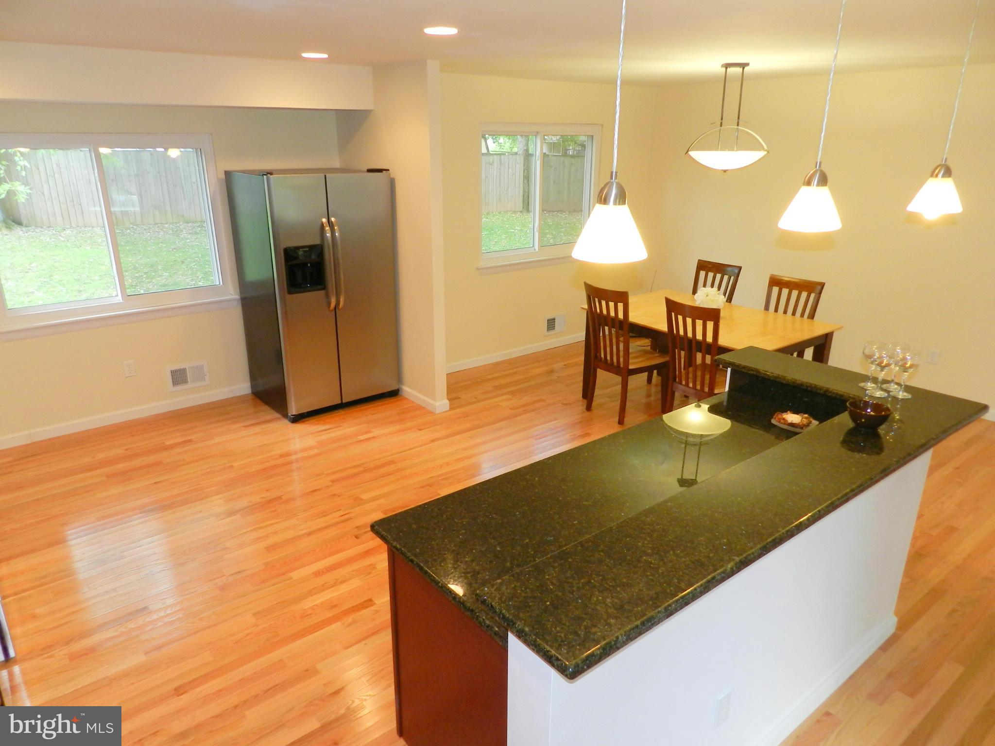 17208 Whites Road Poolesville, MD 20837 - Photo 12 of 29 Kitchen