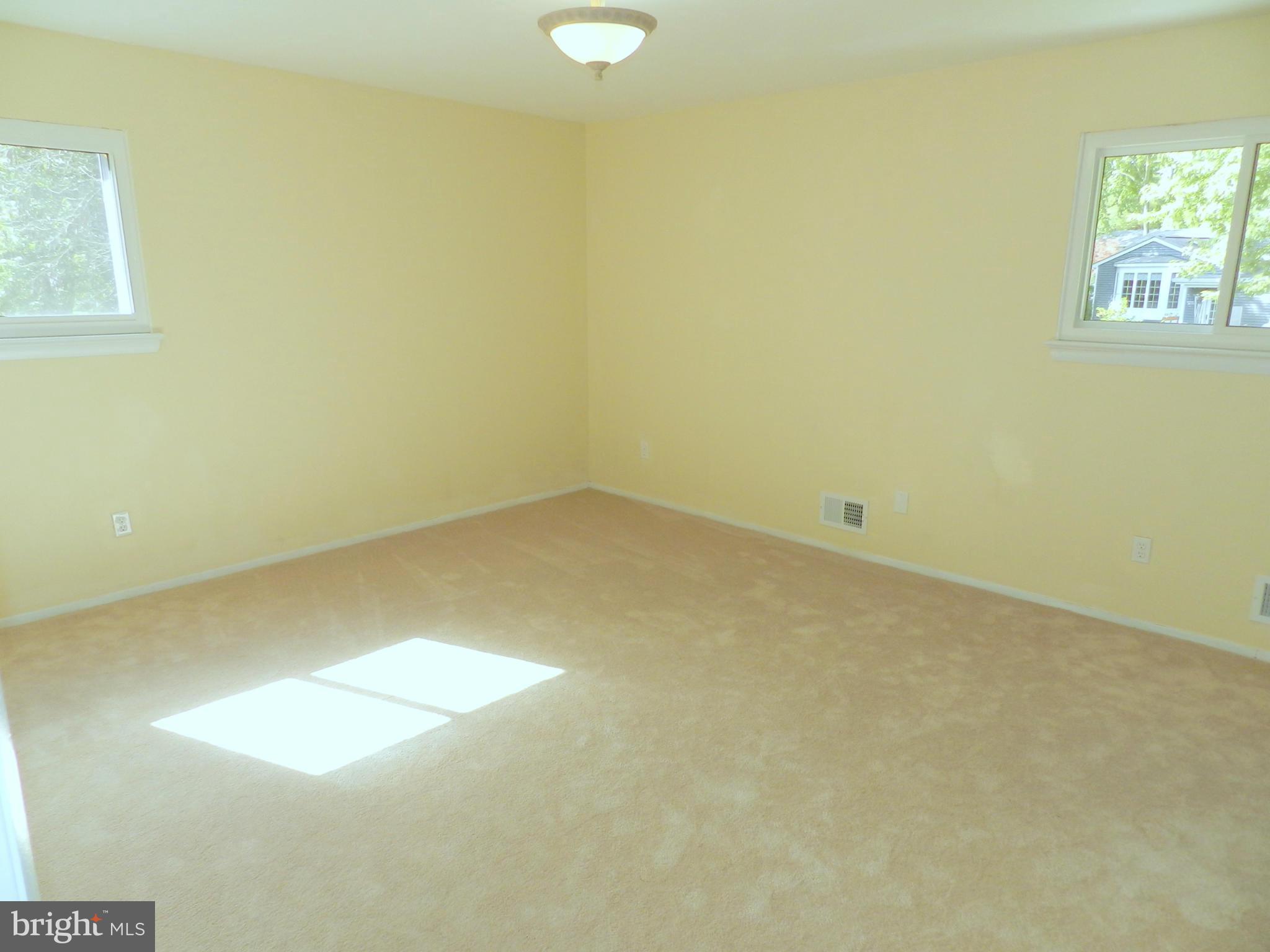 17208 Whites Road Poolesville, MD 20837 - Photo 18 of 29 Bedroom (Master)