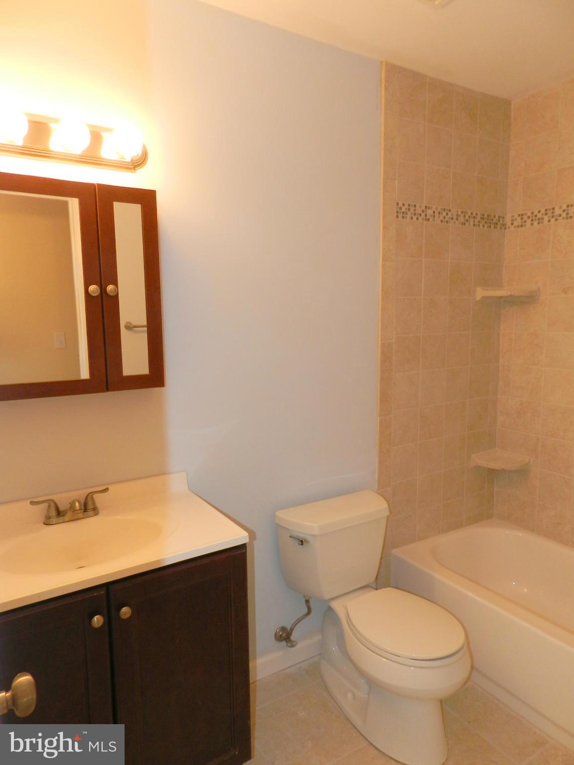 17208 Whites Road Poolesville, MD 20837 - Photo 23 of 29 Bath