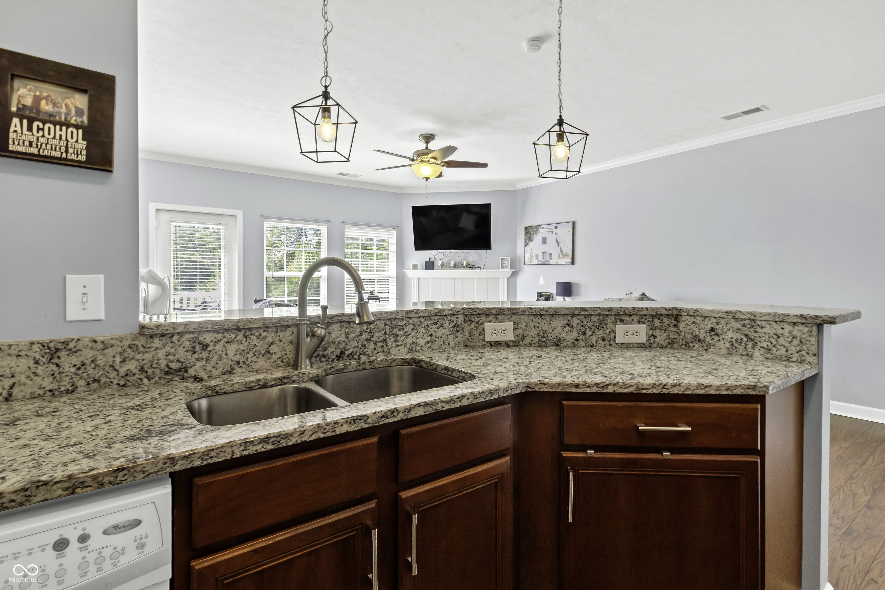 9662 Rialto Trail Carmel, IN 46280 - Photo 18 of 42 Gallery Image 18