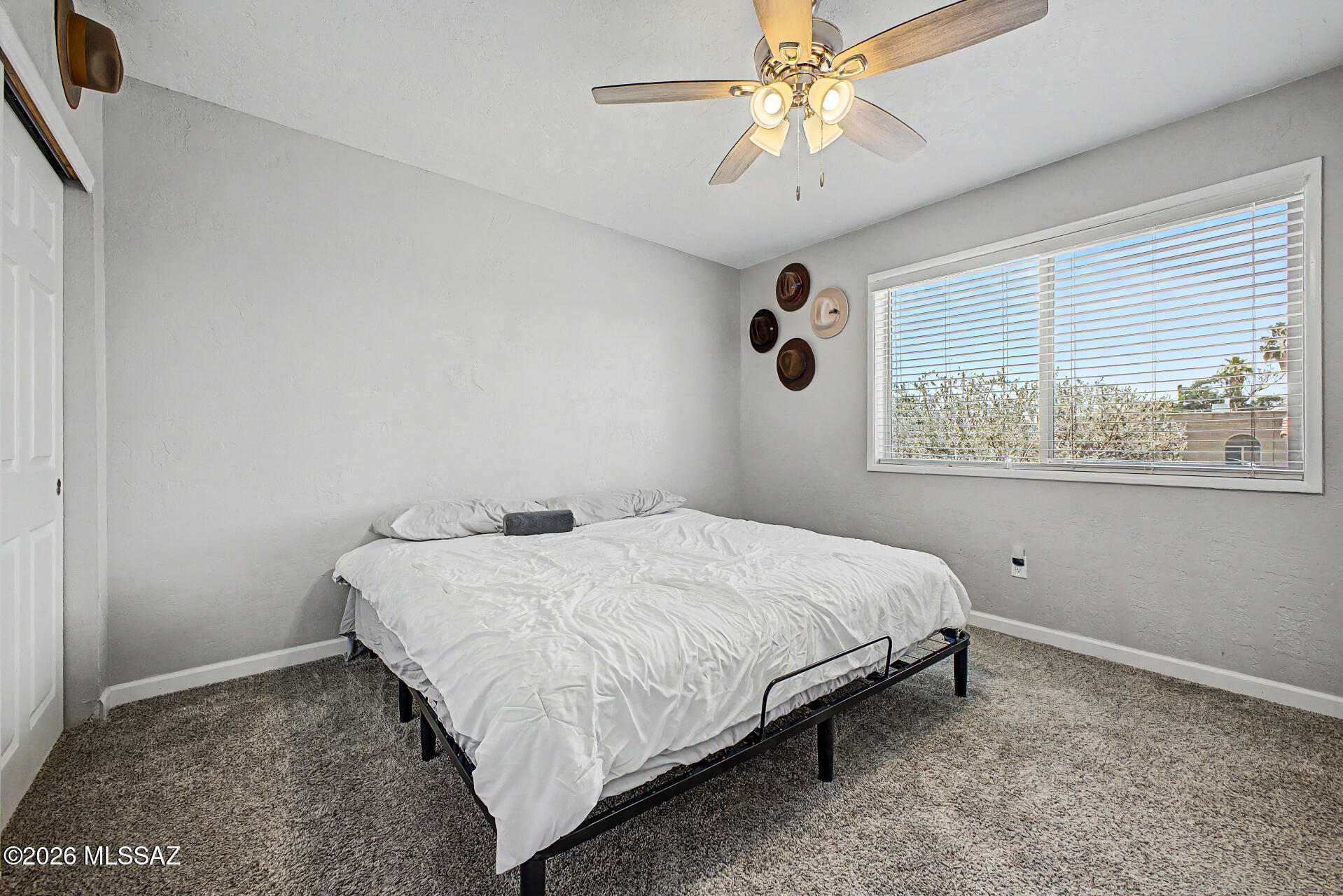3249 South Serena Circle Tucson, AZ 85730 - Photo 14 of 27 Master bedroom - Spacious enough for a king size bed and additional furniture