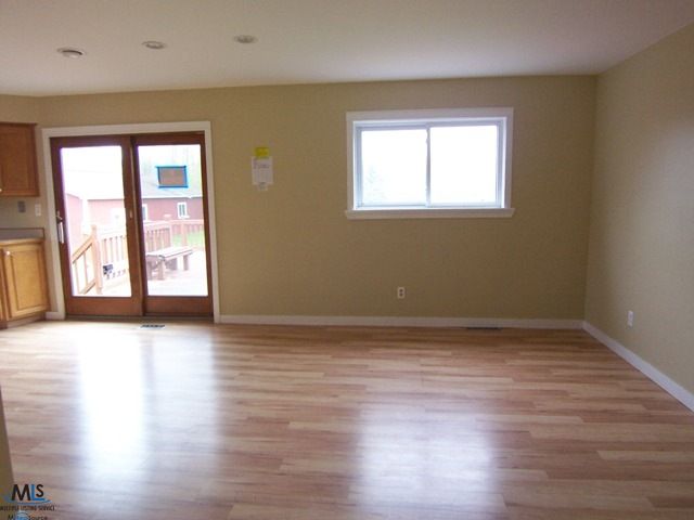 14950 Reid Road Romeo, MI 48065 - Photo 7 of 12 31102130-6.JPG