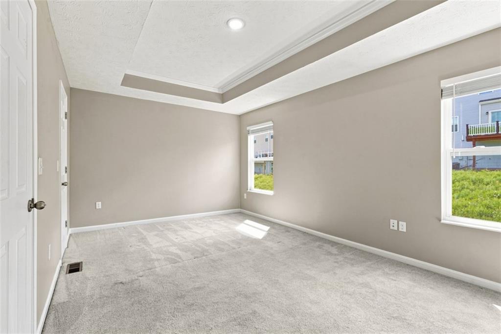 193 Lockheed Drive Coraopolis, PA 15108 - Photo 14 of 25 Gallery Image 14