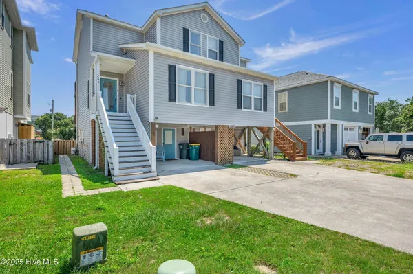 $600,000 | 329 Fifth Avenue South, Unit A, Kure Beach, NC 28449