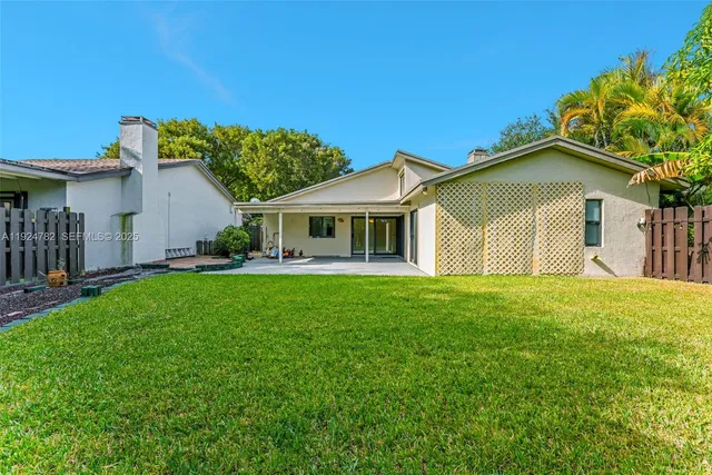 $575,000 | 11525 Southwest 135th Court, Miami, FL 33186