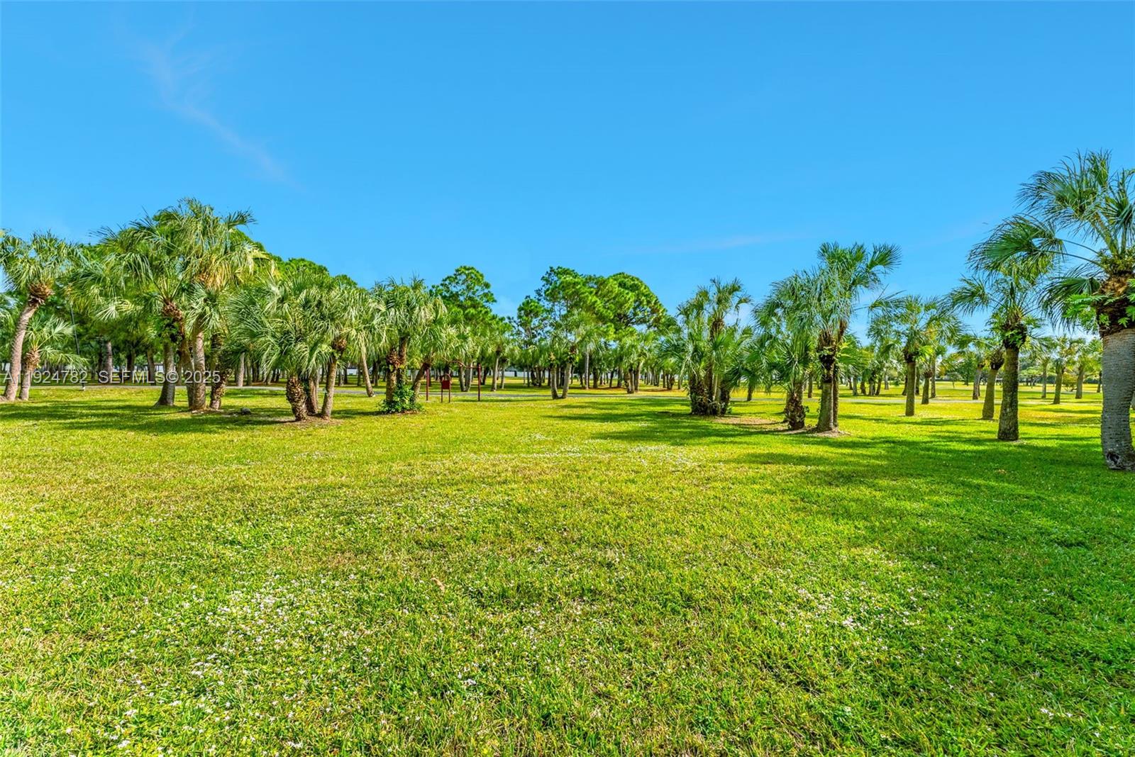 11525 Southwest 135th Court Miami, FL 33186 - Photo 36 of 42