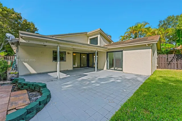 $575,000 | 11525 Southwest 135th Court, Miami, FL 33186