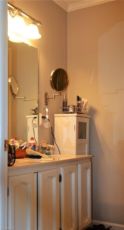 1214 Baker Road High Point, NC 27263 - Photo 14 of 20 Gallery Image 14