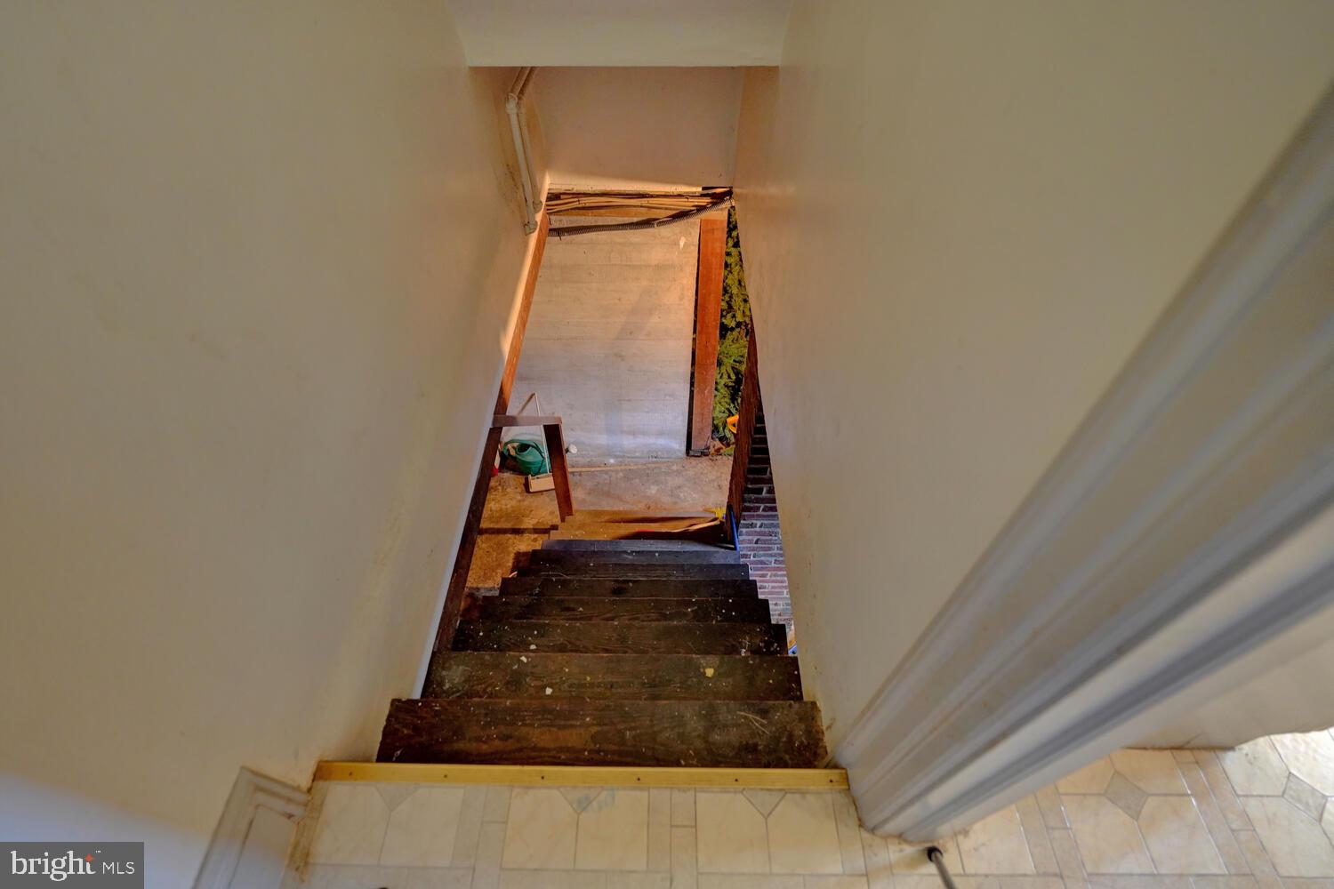 21 Hazel Road Dover, DE 19901 - Photo 60 of 69 a view of entryway