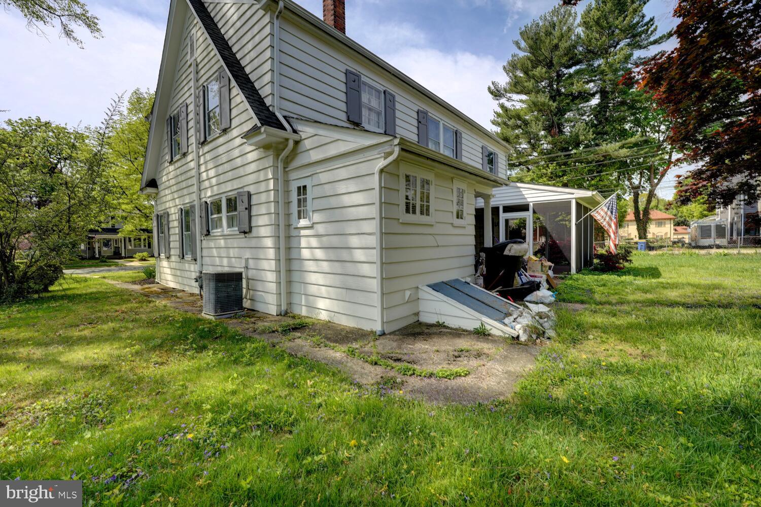 21 Hazel Road Dover, DE 19901 - Photo 67 of 69 a view of a house with backyard and sitting area