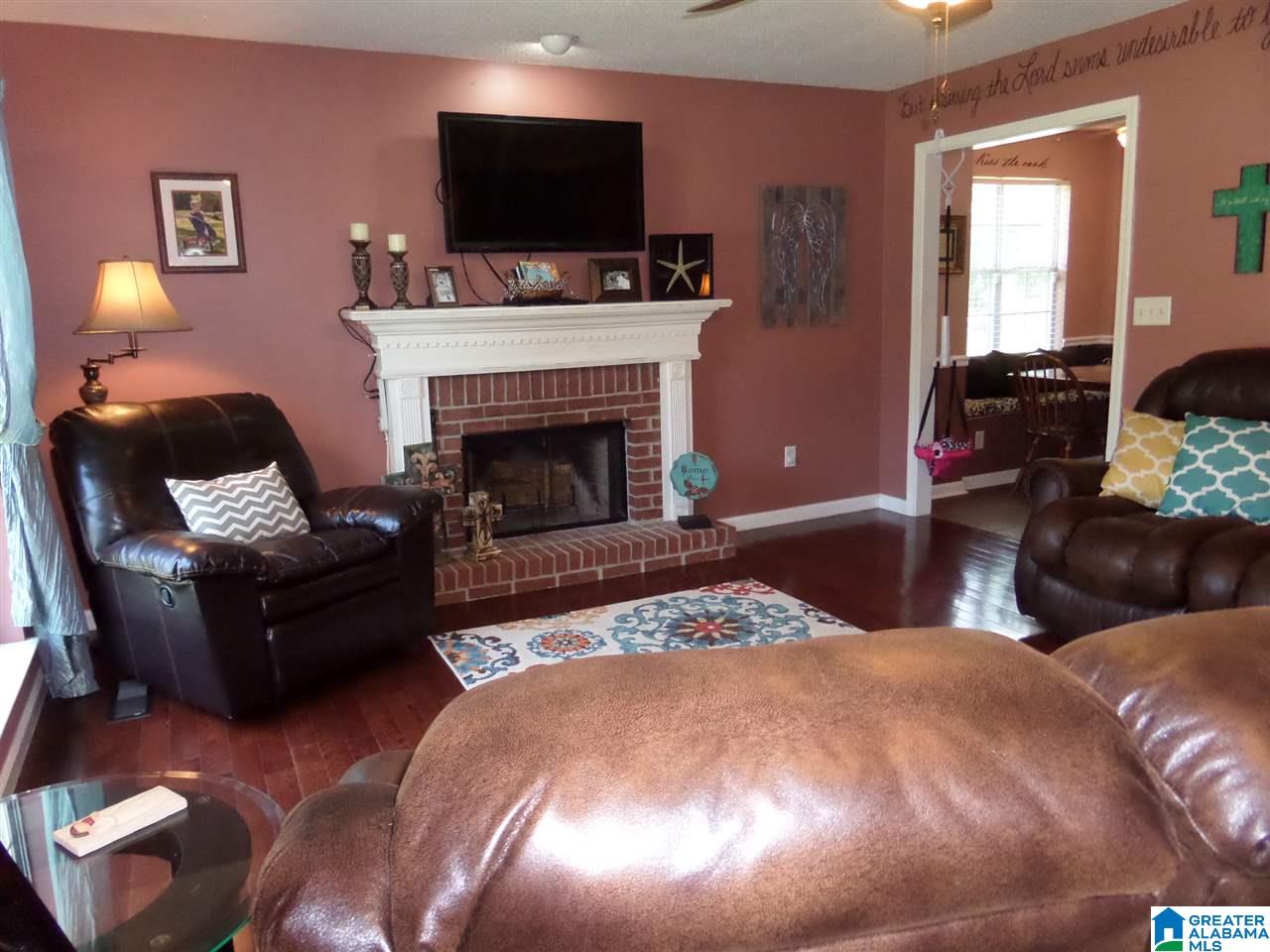9517 Pharris Lane, Unit 8 Kimberly, AL 35091 - Photo 6 of 31