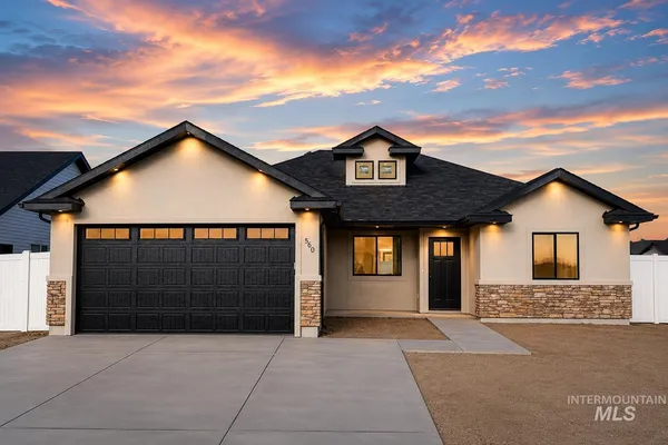 $399,999 | 560 Aries Court, Twin Falls, ID 83301