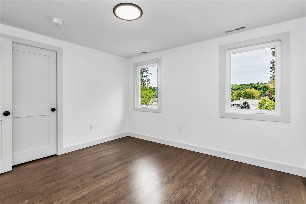 53 Walnut Street Saugus, MA 01906 - Photo 22 of 39