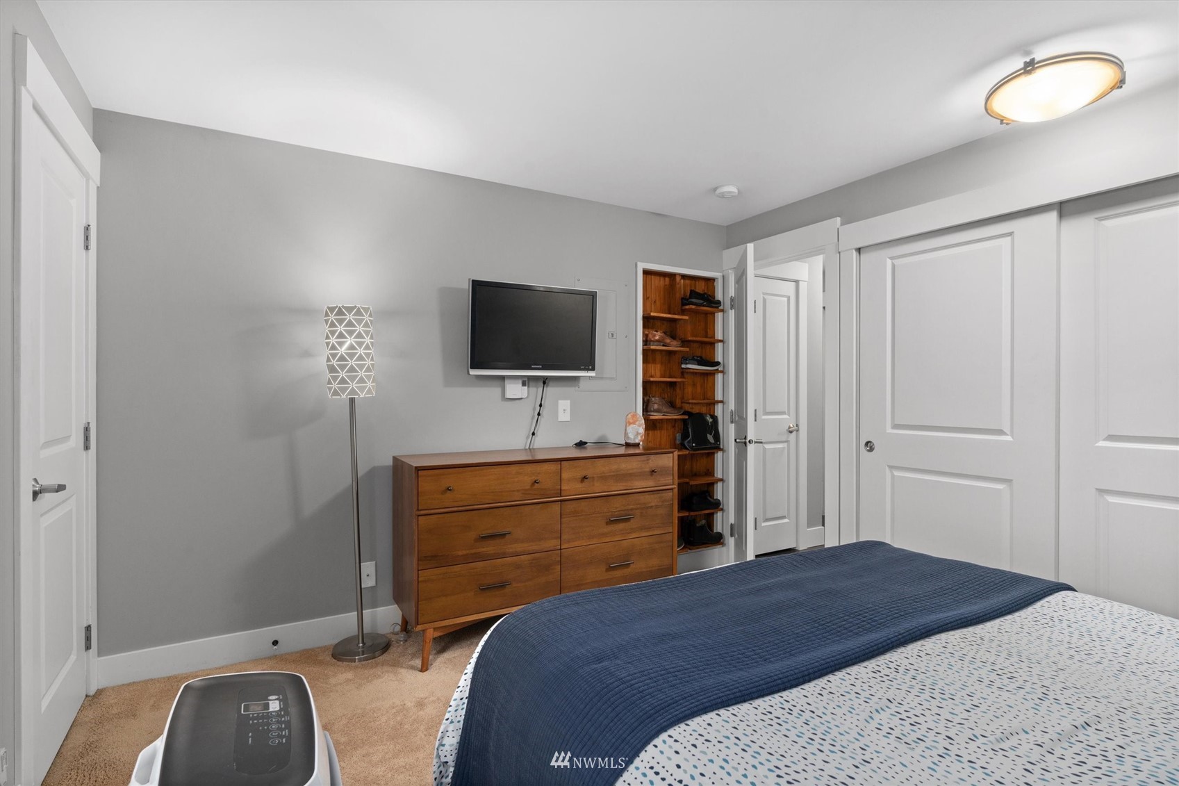 23015 Edmonds Way, Unit A310 Edmonds, WA 98020 - Photo 17 of 35 Gallery Image 17
