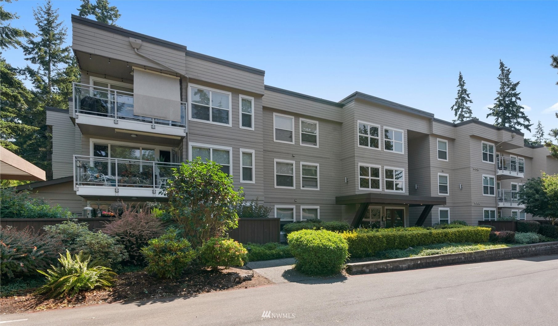 23015 Edmonds Way, Unit A310 Edmonds, WA 98020 - Photo 25 of 35 Gallery Image 25