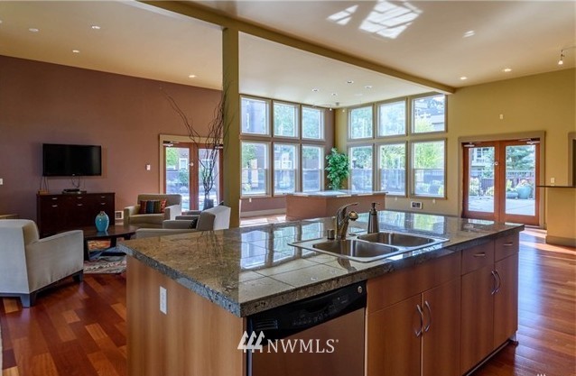 23015 Edmonds Way, Unit A310 Edmonds, WA 98020 - Photo 31 of 35 Gallery Image 31