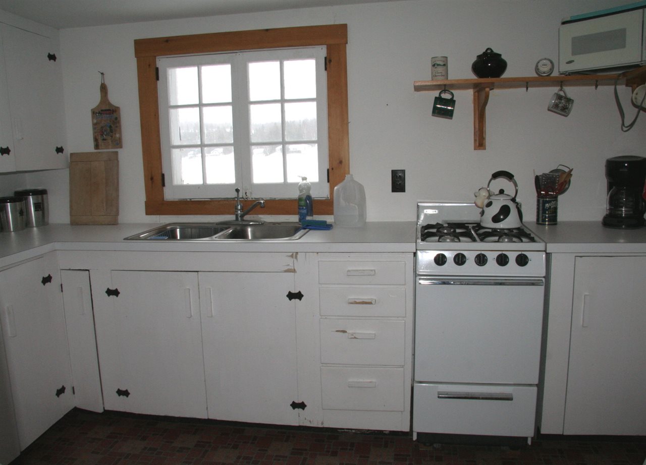 1595 West Shore Road Cabot, VT 05647 - Photo 8 of 17