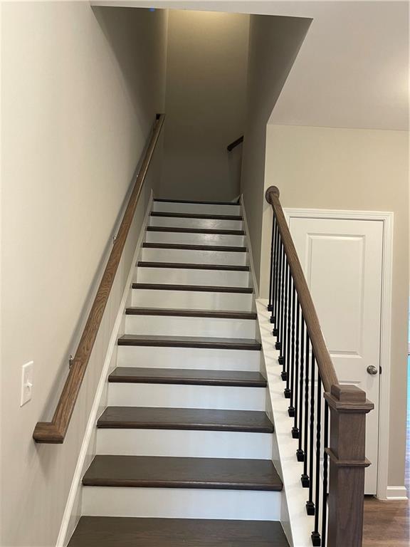 500 Duval Drive Alpharetta, GA 30009 - Photo 12 of 21 a view of entryway