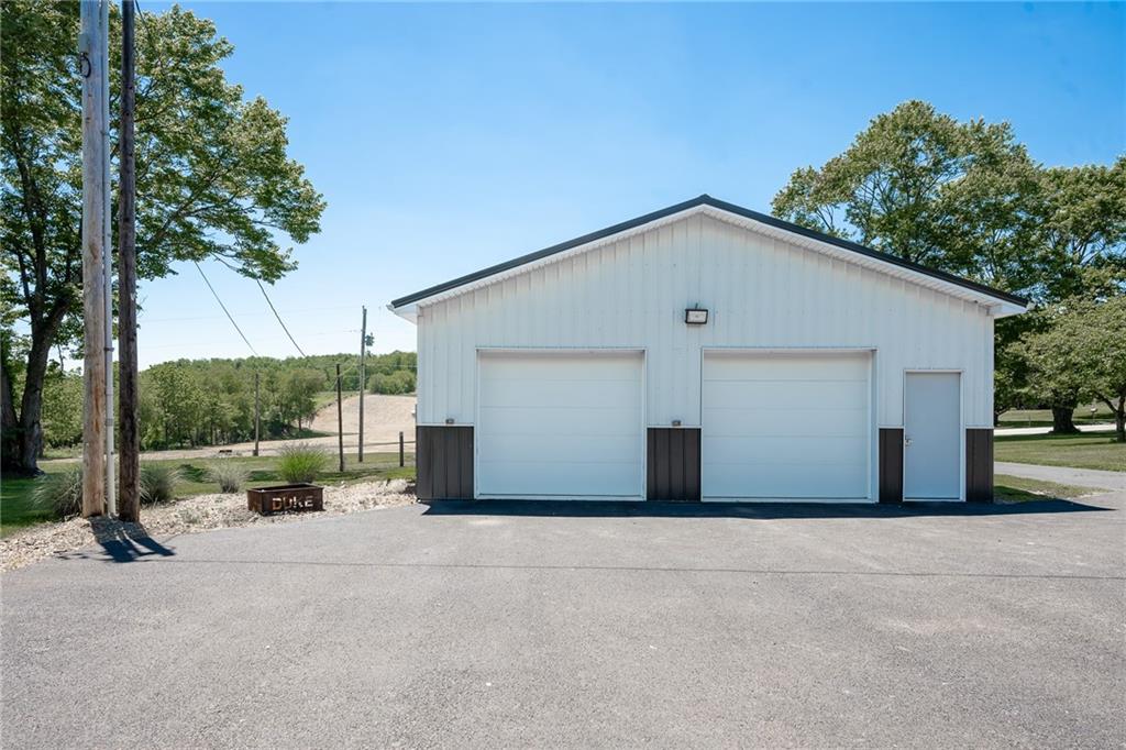 3935 Clarksburg Road Clarksburg, PA 15725 - Photo 6 of 41